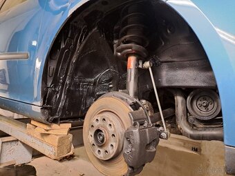 Volkswagen Golf 1.9 Tdi - 14