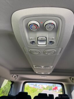 PEUGEOT TRAVELLER 2.0 HDI 130kW, 8-místné, PO SERVISU - 14