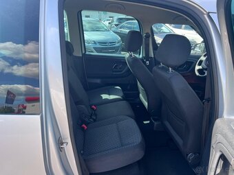 Škoda Roomster - 14