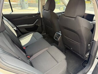 Škoda Octavia 2.0 TDI 85kW DSG ACC 2/2022 148 980 km DPH - 14