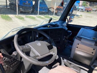 Volvo FMX 420 6x6 - Ramenový nosič kontajnerov - 14