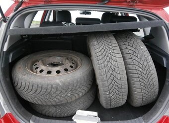 Hyundai i30 1.6 CRDI, r.v. 7/2009, klima, ALU kola, nová STK - 14