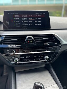 BMW 530d xDrive Touring G31 Premium Selection - 14