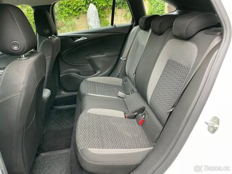 Opel Astra 1.5Cdti 1.MAJITEL ČR DPH LED - 14