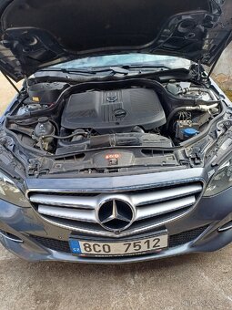 Mercedes Benz e 220 cdi combi - 14