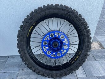 YAMAHA YZ250 - 14