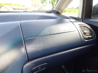 Ford Galaxy 2,3 i - 14