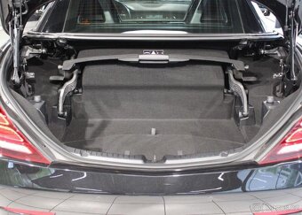 Mercedes-Benz SLC 43 AMG ACC / ILS / HarKar benzín automat - 14
