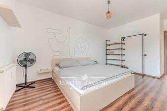 Pronájem byty 3+1, 90 m2 - Pardubice - Zelené Předměstí - 14