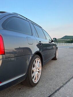 Škoda Octavia 2 RS TDI 125Kw DSG - 14