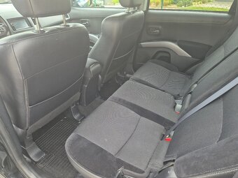 Mitsubishi Outlander 2.2d 130kW 4x4 - 14