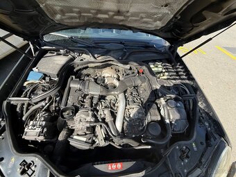 Mercedes Benz W211 320CDI 165kw - 14