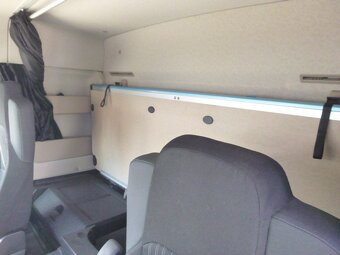 Mercedes Benz Actros 2543 L 6x2 Carrier Supra 1250 - 14