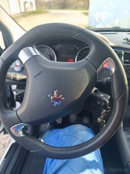 Peugeot 5008 - 14