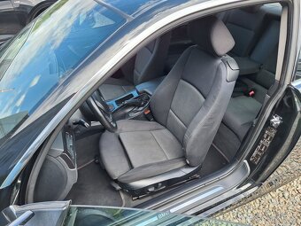 BMW Řada 3, 325i Coupe NAVI, ALU 19 - 14