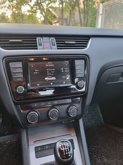 Škoda Octavia 1.4 tsi 81 kw s úsporným provozem na CNG - 14