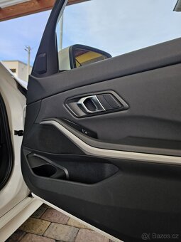 BMW 320d G21 110 kW 2020 - 14