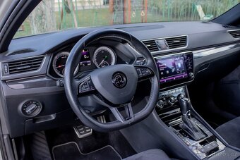 Škoda Superb Combi 2.0 TDI SCR Sportline-DSG - 14