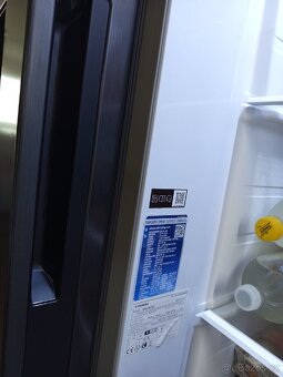 Samsung americká lednice  RS67A8811B1/EF - 14