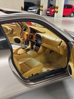 Porsche 911 Carrera 2 996 - 14