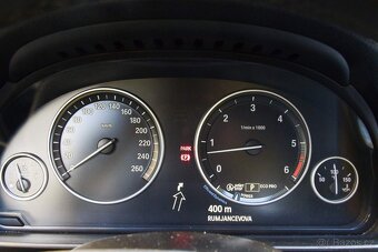 2012 BMW 530d xDrive Touring - 14