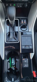 Mitsubishi Eclipse Cross 1,5 T-MiVEC 120kW benzín - 14
