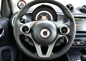 Smart Fortwo EQ PASSION 60kW CARPLAY 1.MAJ - 14