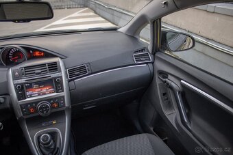 Toyota Verso 1.8 I Valvematic Active - 14
