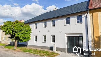 Prodej hezkého bytu 2+kk u Olomouce - 14
