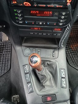 BMW E36 320i touring - 14