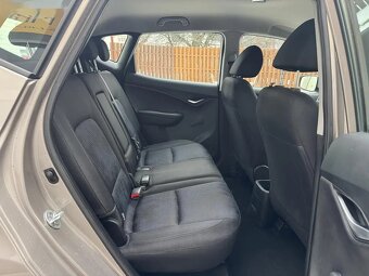 Hyundai ix20, 1.4i 66kW - 14