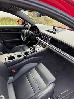 Porsche Panamera 4 E-Hybrid - 14
