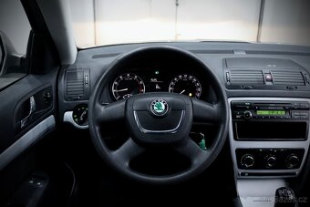 Škoda Octavia 2 Facelift 1.6MPi 75kW  REZERVOVÁNO - 14