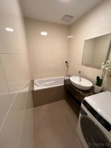 Kompletní realizace a rekonstrukce domů, bytů - 14