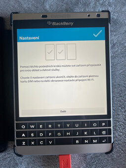 BlackBerry Passport Silver edition - 14