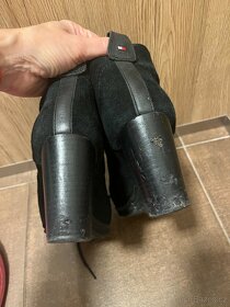 Kotníkové kožené černé boty na podpatku Tommy Hilfiger - 14