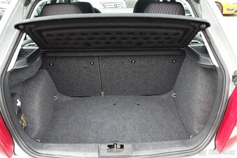 Škoda Fabia 1.2HTP 40kW 2004 111tkm - 14
