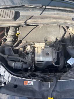 Ford c max - 14