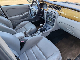 benzínový Jaguar  X-type  V6  2.5  144kW   4x4  187000km - 14