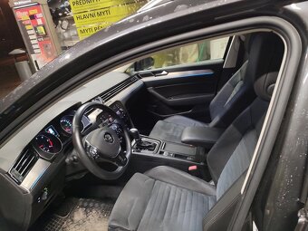 W PASSAT B8 combi 2,0 tdi 110kw R-Line r.v. 2019 - 14