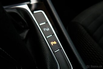 Volkswagen Golf 1.2 TSI 63 kW, PARK ASISTENT,KLIMA,ZÁRUKA - 14