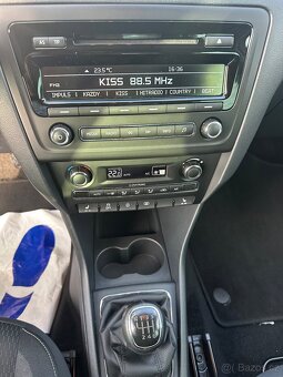 Škoda Rapid 1.2 Tsi 77 kw, style -1 majitel  xenony - 14