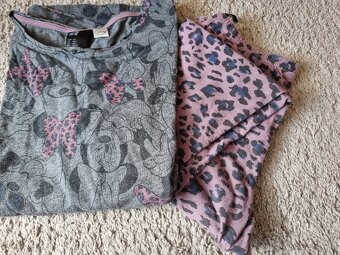 Balíček dívčího znač. obl.18 kusů,věk 12-14 - 14