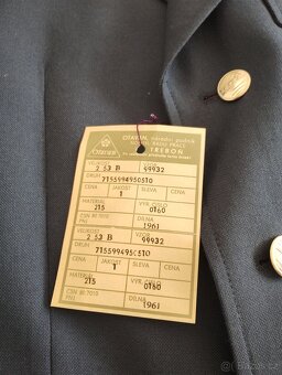 RETRO uniformy ČSAD s visačkami a odznaky-nález z půdy - 14