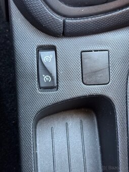 Renault Clio 4 - 14