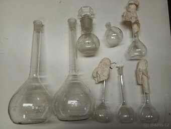 Laboratorní sklo - 14