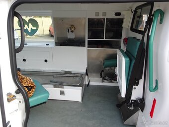 VW Transporter 2.0 TDI SANITKA r.v.2012 (103 kw)AUTOMAT - 14