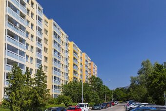 Prodej bytu 2+kk s loždzí a sklepem před rekonstrukcí - 14