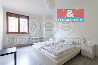 Pronájem bytu 3+1 95 m2 v Ostravě, ul. Čs. legií - 14
