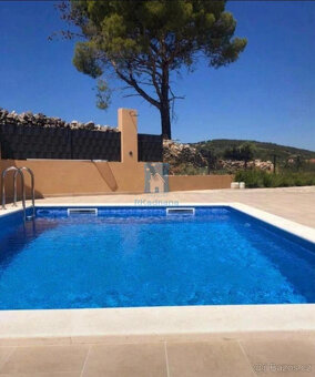 Prodej bytu 3+KK+B v Chorvatsku, Slatine, ulice Liveli, 56,1 - 14